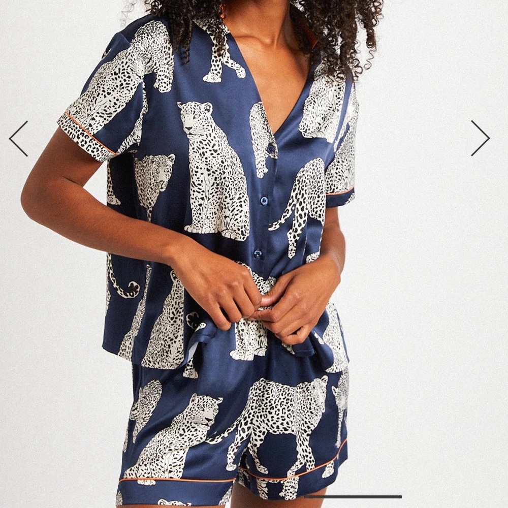 NWT Chelsea Peers Navy Leopard button up PJ Sleep short set Sz XL